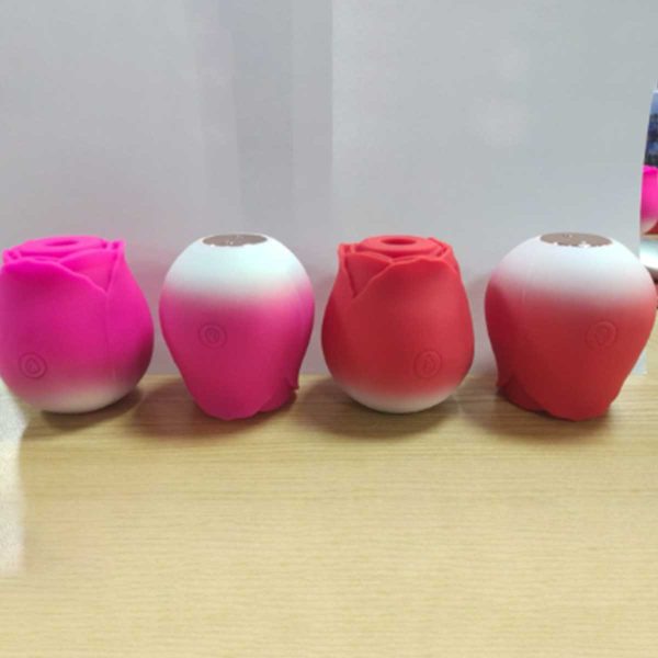 Long lasting lipgloss